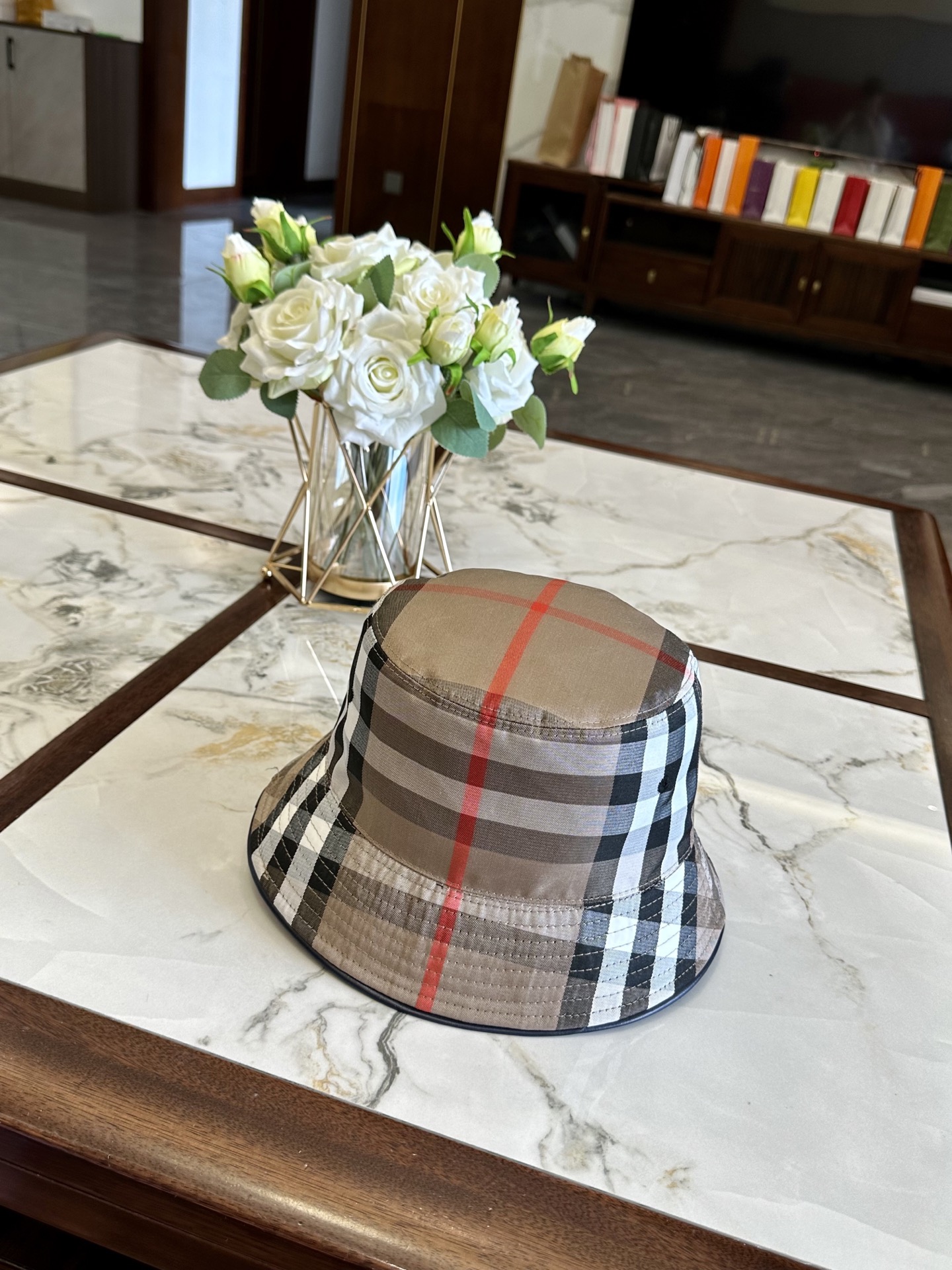 burberry hat model 11